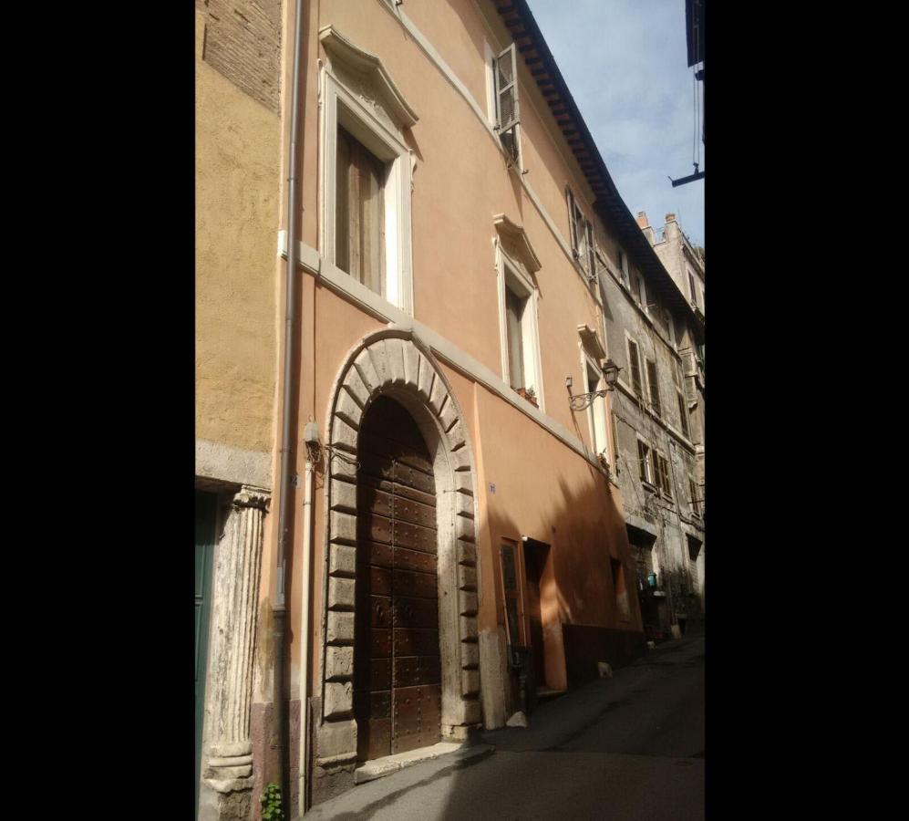 Tivoli Old Town - Casa Nel Quartiere Medioevale Apartman Kültér fotó